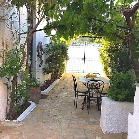 Alexandra's House, شقة